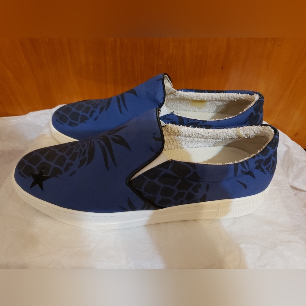 The Editor Italy Distressed Pineapple Printed Blue Fabric Slip on Sneakers